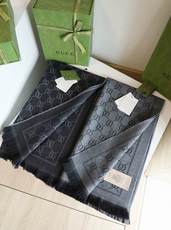 Gucci scarf 48X180cm 100%羊毛 E17